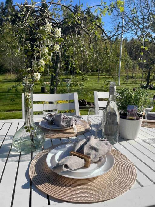 Harmonisk Villa Soderhamn Bagian luar foto