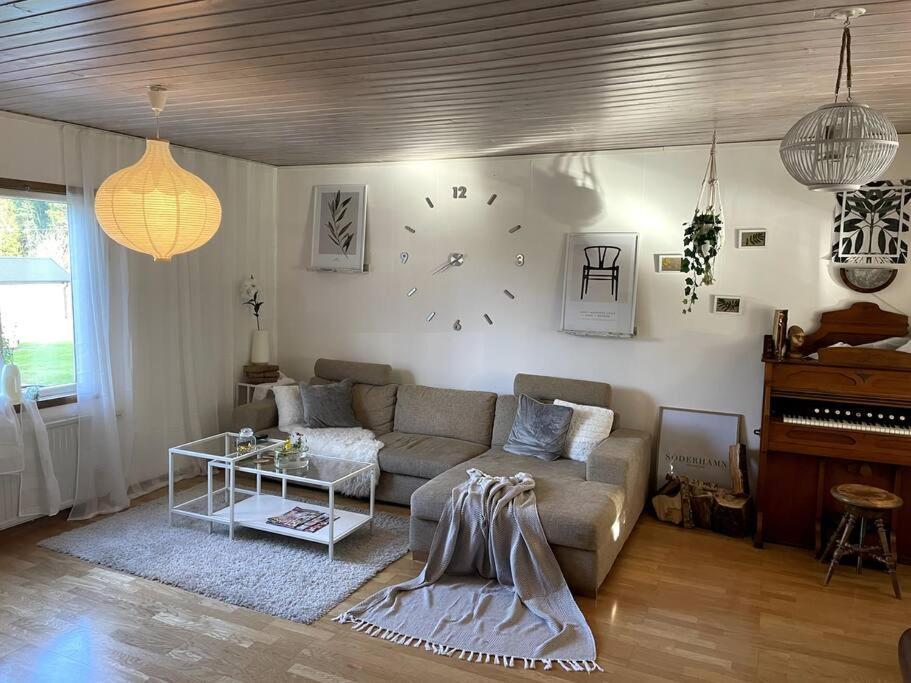 Harmonisk Villa Soderhamn Bagian luar foto