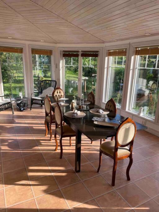Harmonisk Villa Soderhamn Bagian luar foto